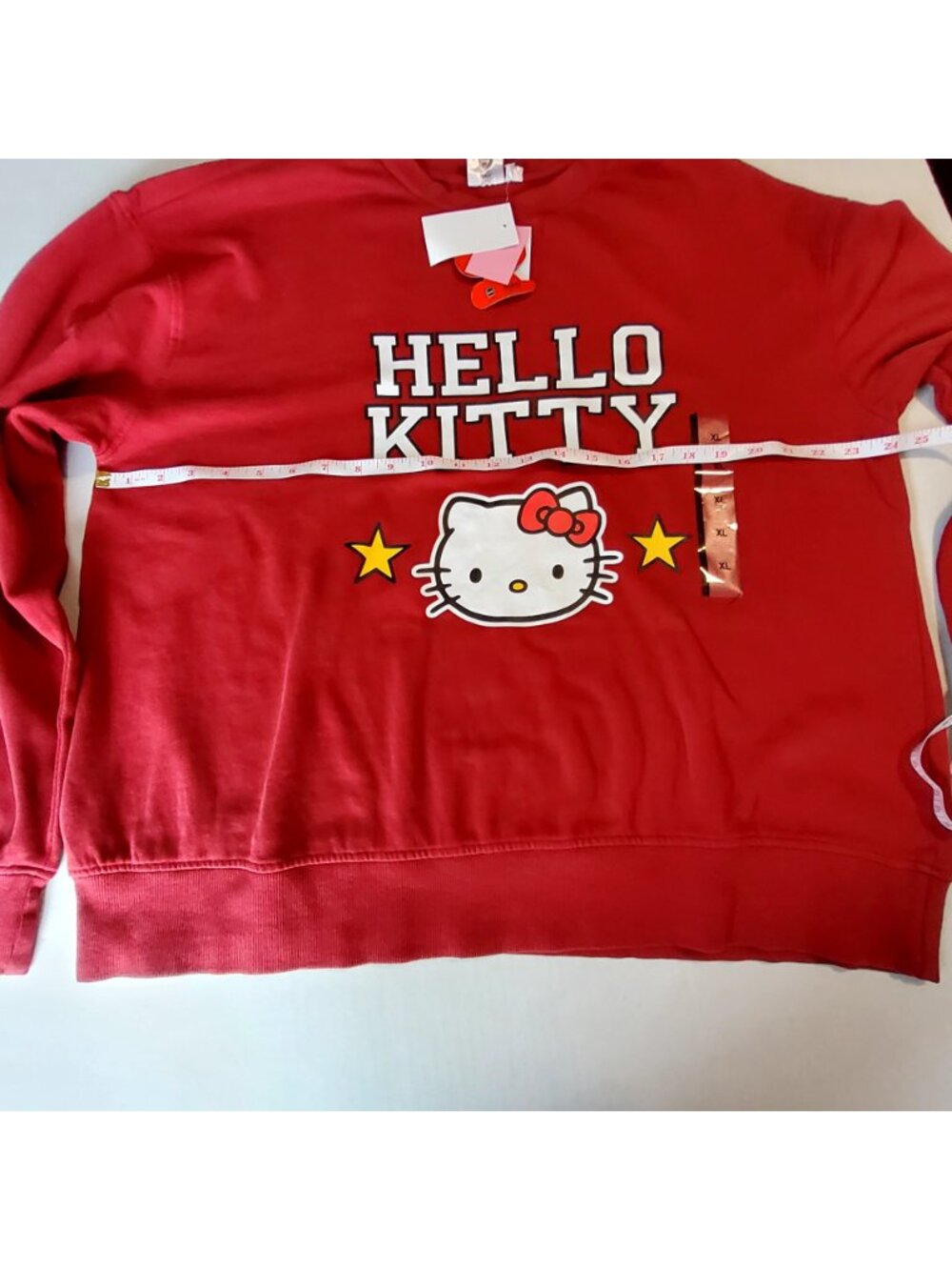 Hello Kitty Sanrio Red Cotton Crewneck Sweatshirt XL Relaxed Fit Made In China - Picture 3 of 11